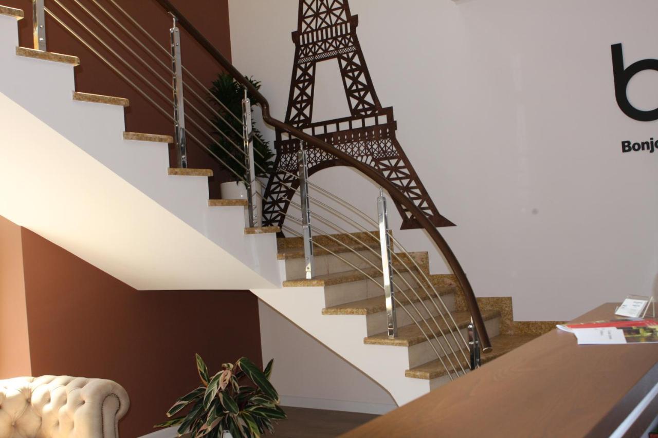 Bonjour Boutique Hotel 3*