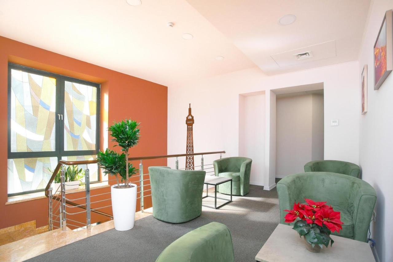 Hotel Bonjour Boutique 3*