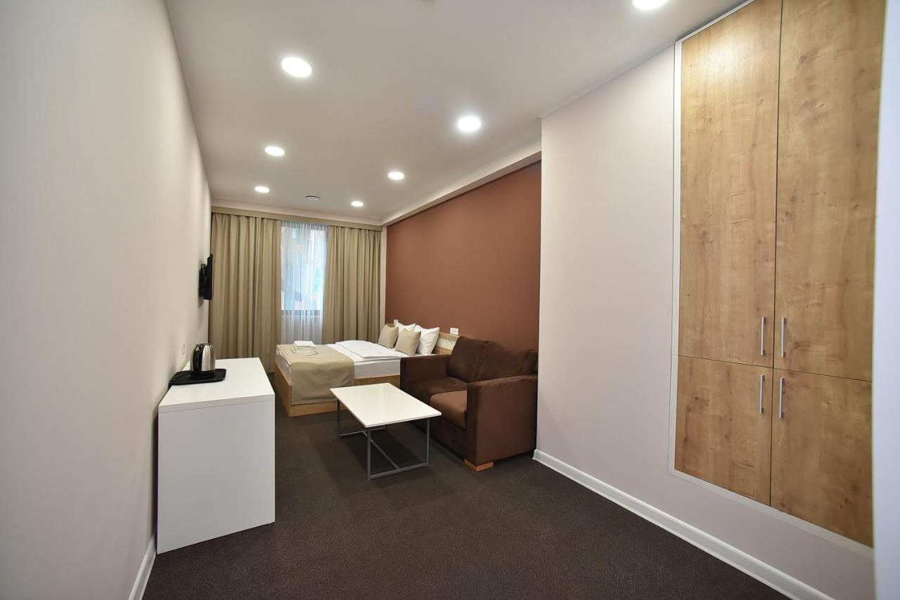 Bonjour Boutique Hotel 3*
